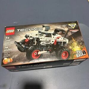 lego technic 42150 monster jam monster mutt dalmatim
